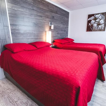 Hotel Le Plaza Ла-Бе Екстер'єр фото